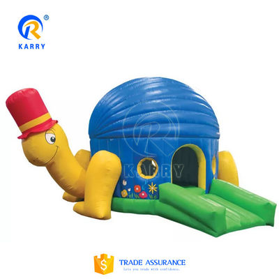 Trampoline pour enfants et château gonflable