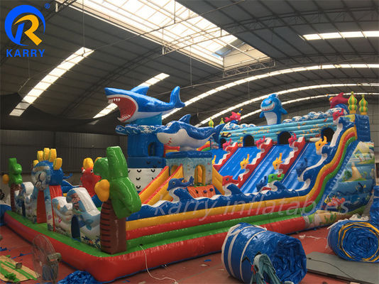 Personnaliser le monde de la mer ville amusante terrain de jeux gonflable pour les enfants grand château gonflable