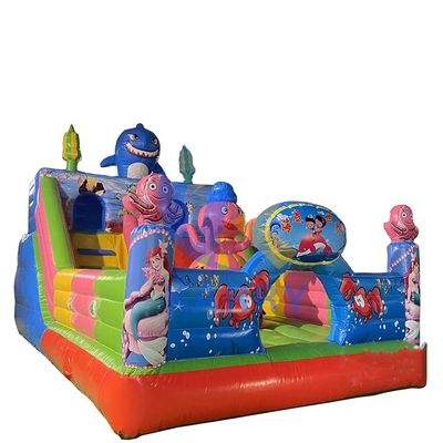 Le monde de l'eau heureuse château gonflable avec toboggan sec et sea bouncer