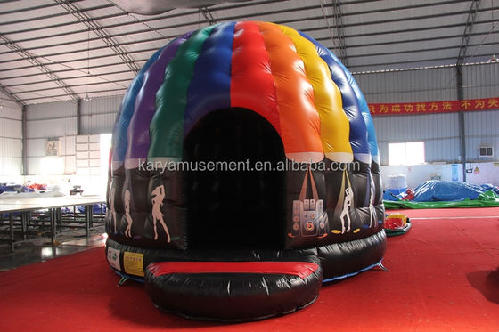 Impression numérique maison gonflable pour la famille en plein air