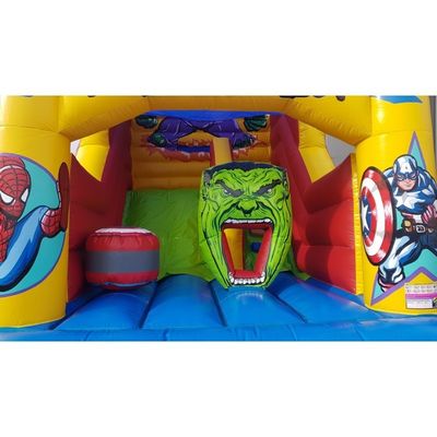 Tailles en option Maison gonflable monstre 3D avec planche à roulettes sèche
