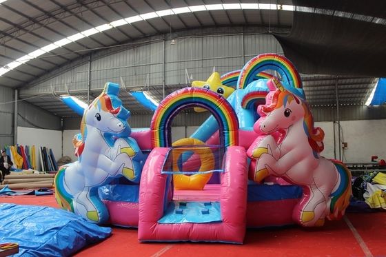 Taille personnalisée 3D Arc-en-ciel Unicorn château combinaison de toboggan parfait pour les fêtes