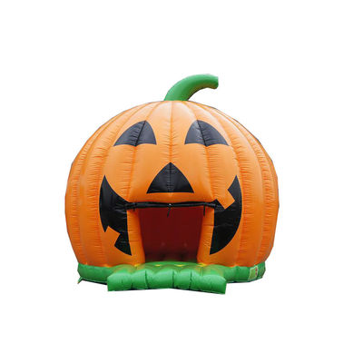 Faites de votre fête d'Halloween un succès avec notre maison gonflable à pommes de terre