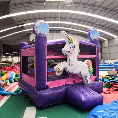 Location commerciale Château gonflable pour les enfants