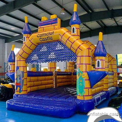 Camelot Bouncy Castle est un château gonflable personnalisé pour le divertissement