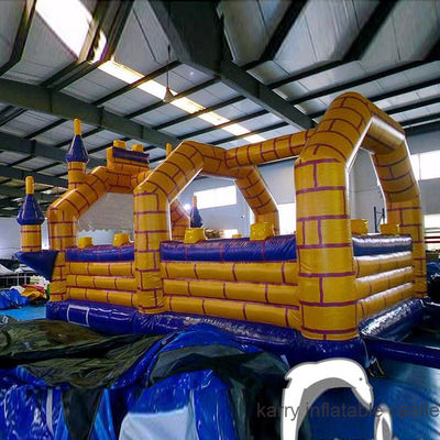 Camelot Bouncy Castle est un château gonflable personnalisé pour le divertissement