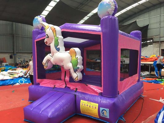 Impression numérique arc-en-ciel unicorne PVC château violet gonflable
