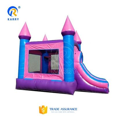 Sauteur de saut à l' élastique, saut à l' élastique, saut à l' élastique, saut à l' élastique.