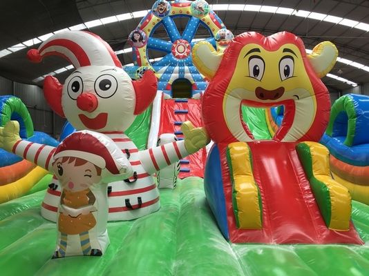Plateau PVC Telaurine Matériau Caractéristiques Cirque Terrain de jeux gonflable Bouncer Castle
