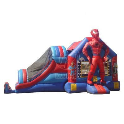 Jeux gonflables pour la fête d'anniversaire des enfants