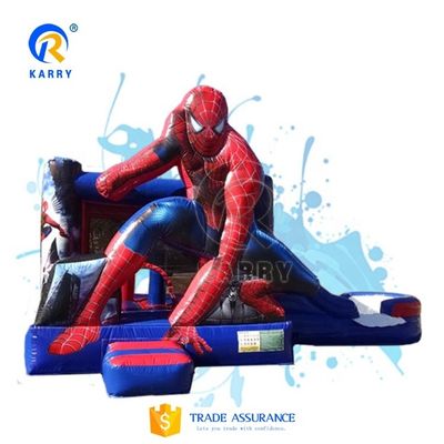 Jeux gonflables pour la fête d'anniversaire des enfants