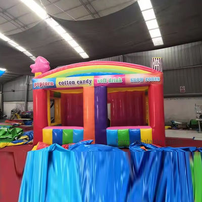 Une fête incontournable, location commerciale, concession pour les enfants, avec château gonflable.
