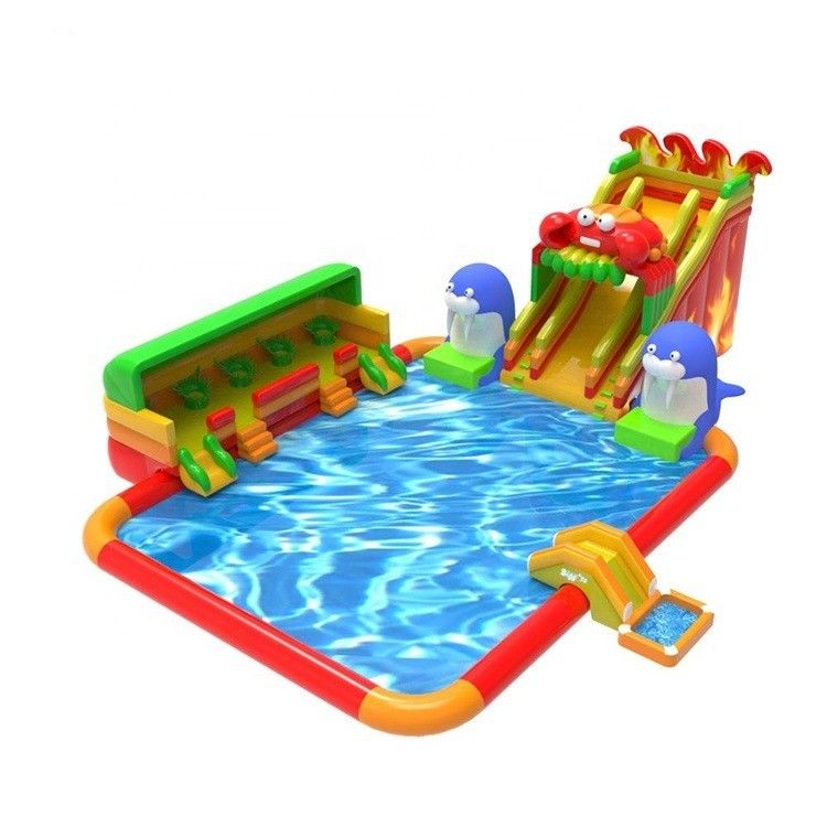 Des jeux gonflables pour enfants et des options de couleurs personnalisées pour une aventure personnalisée