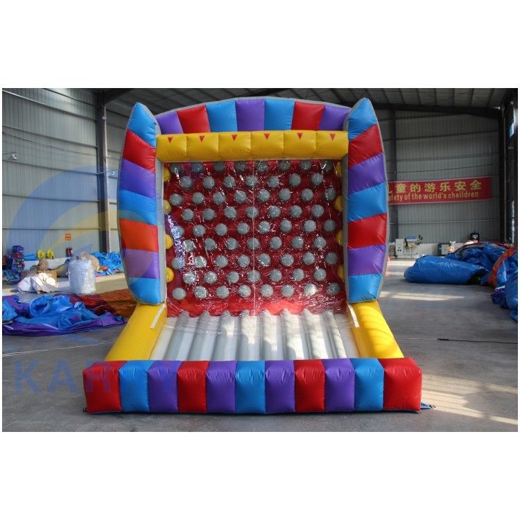 Jeu de sport gonflable orange personnalisé pour le carnaval en famille