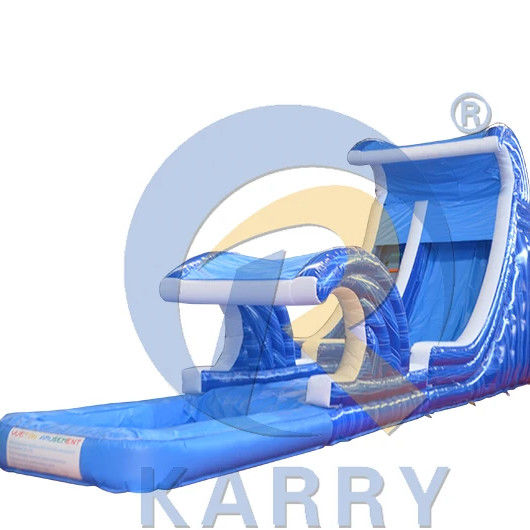 Centre commercial Occasion Grand toboggan gonflable avec piscine et longue piste de toboggan